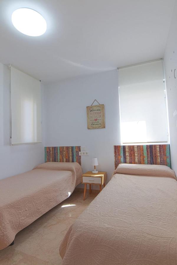 Luminoso Apartamento En Primera Linea De Playa Benidorm Luaran gambar